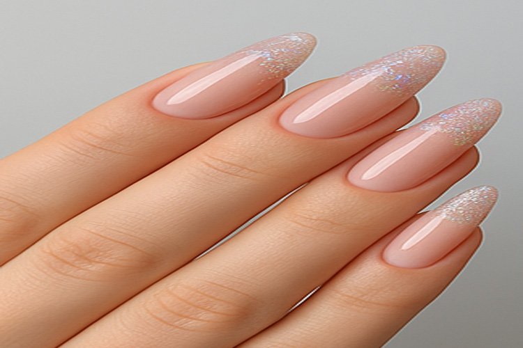 Mersin jel tırnak simli french protez tırnak modeli